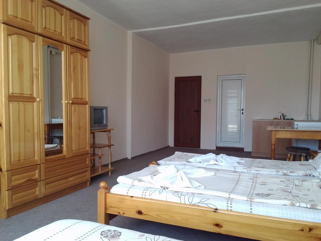 Guest House Diamant Sozopol Buitenkant foto